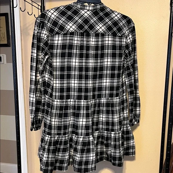 GAP Black and White Checkered Dress - Picture 3 of 3